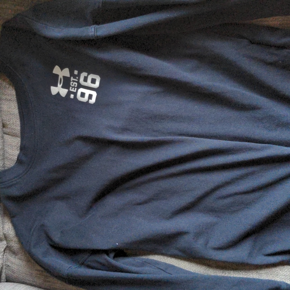 Under armour shirt